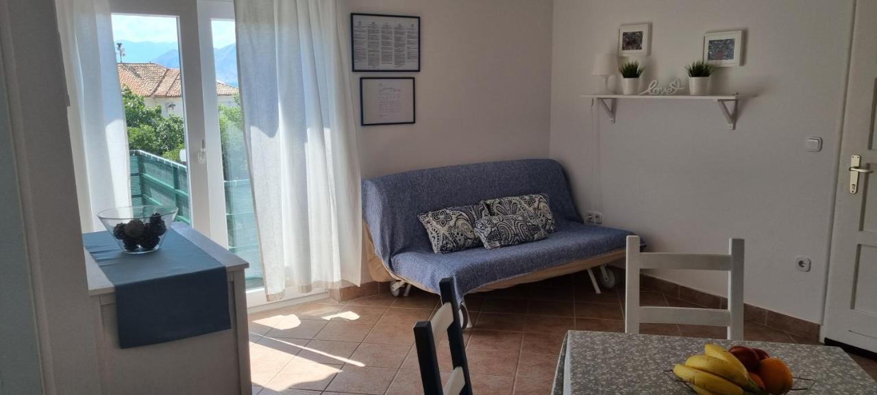 Apartmani Karla Baška Buitenkant foto